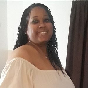 Meet your Posher, Joi